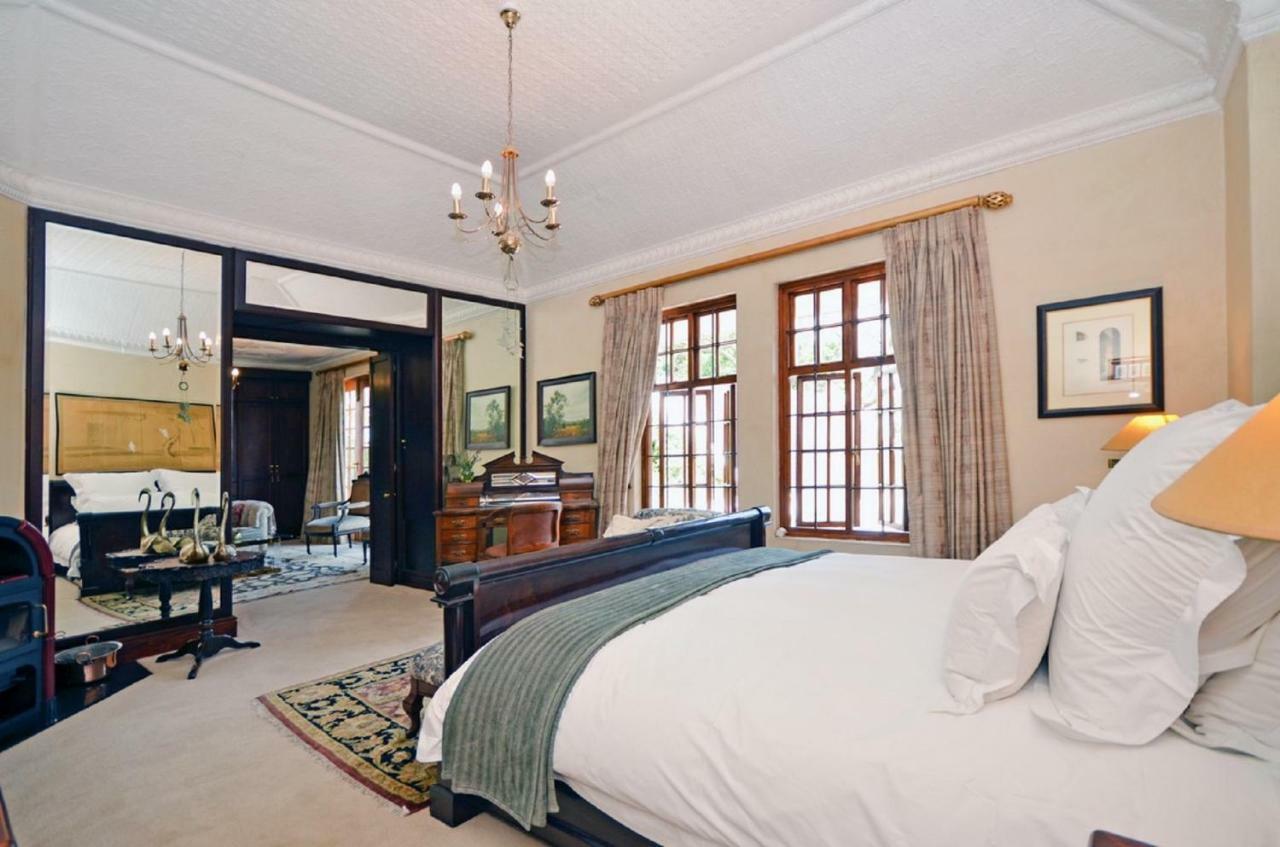 Bed and Breakfast Doveton House Йоханнесбург Экстерьер фото